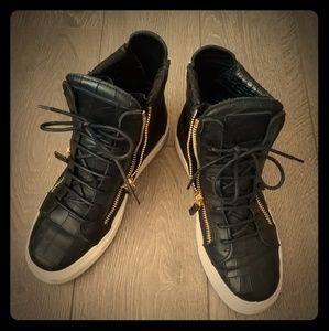 100% Authentic Giuseppe Zanotti Sneaker Men